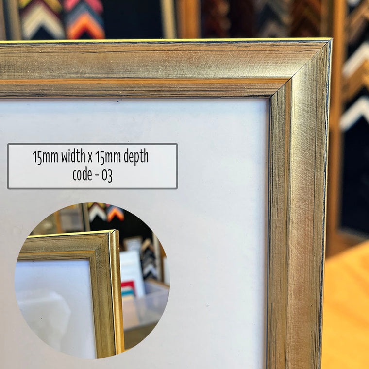 11”x14” Photo frame in Metallic Soft Gold finish made from quality framing materials. This Picture Frame is perfect for an 11inch x 14inch artwork or photo, or you can add a matboard insert for smaller A5 artwork or 8”x10” or 6”x8” photos.