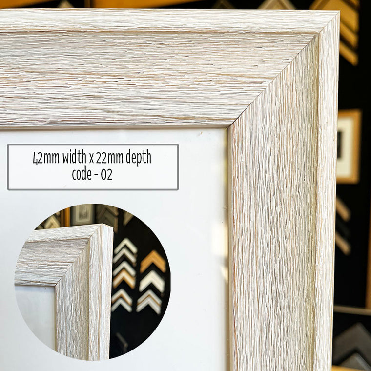 16”x20” Photo frame in Rustic White Timber finish made from quality framing materials. This Picture Frame is perfect for a 16”x20” Photo or Print, or you can add a matboard insert for smaller A3 artwork or 11”x14” photos. This is a clearance frame and only 1 available.
